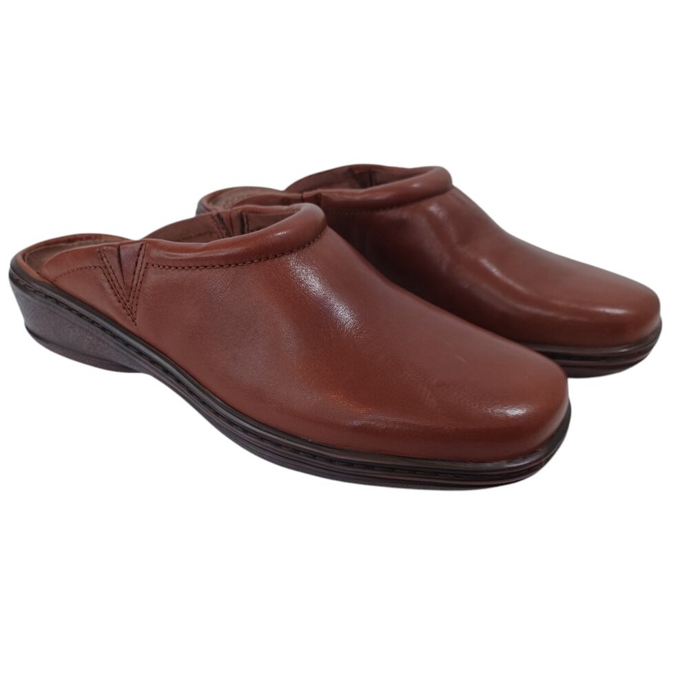 Trotters Brown Leather Mule Clogs